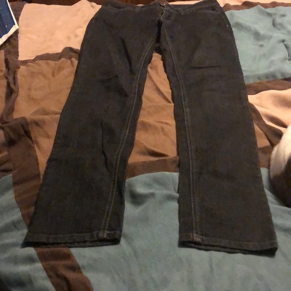 So black junior jeans